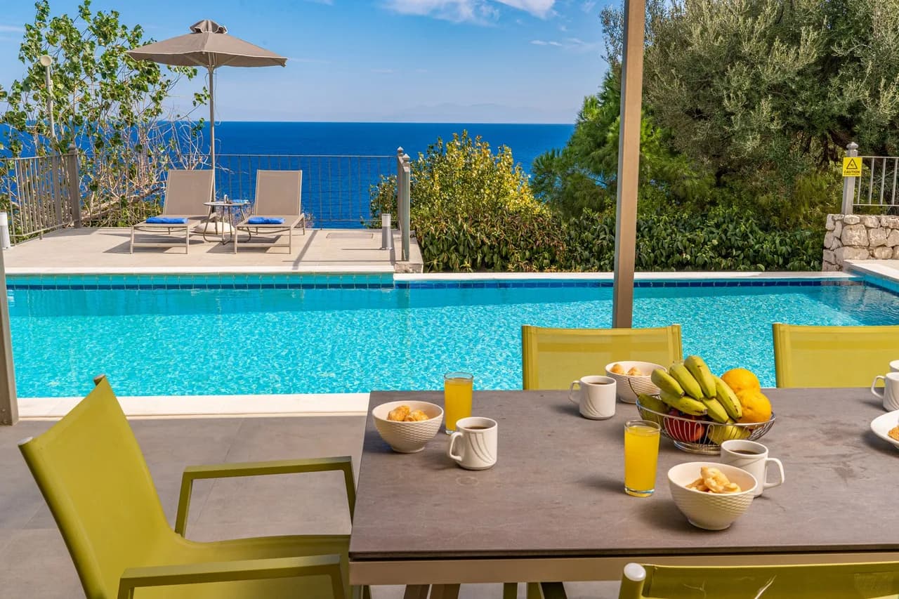 Villa Dinos with swimming pool photo 2