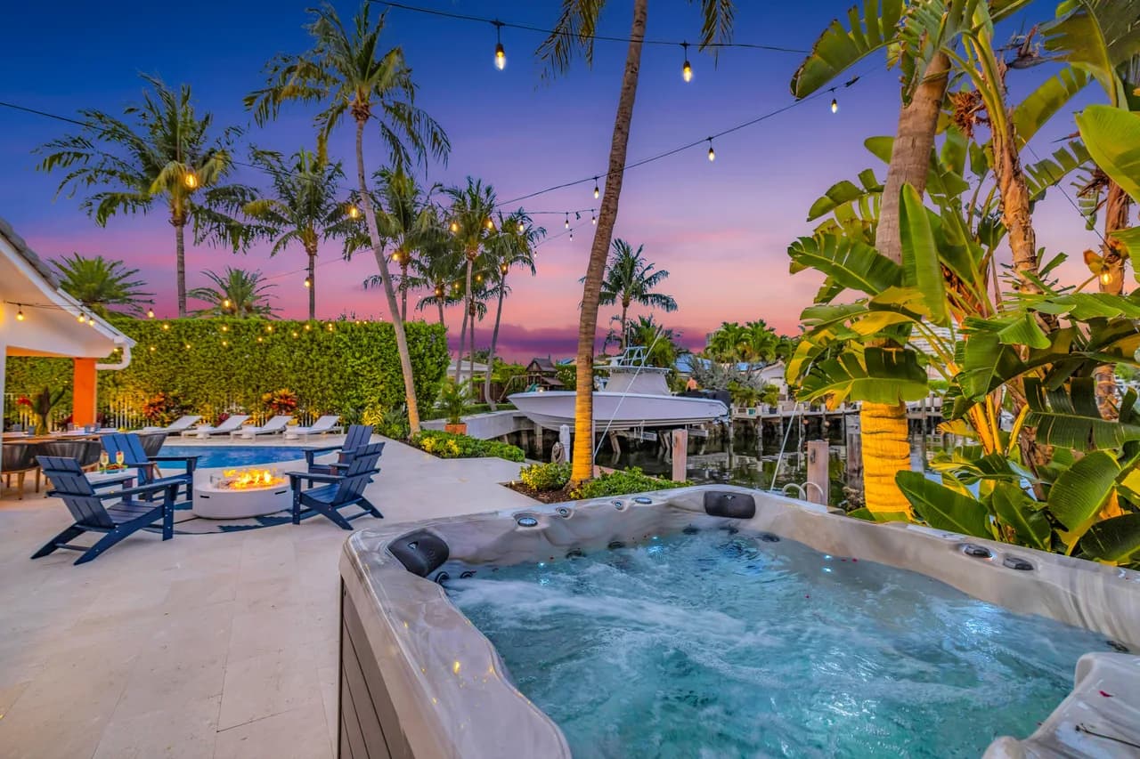 Waterfront Residence with Heated Pool in Fort Lauderdale photo 2