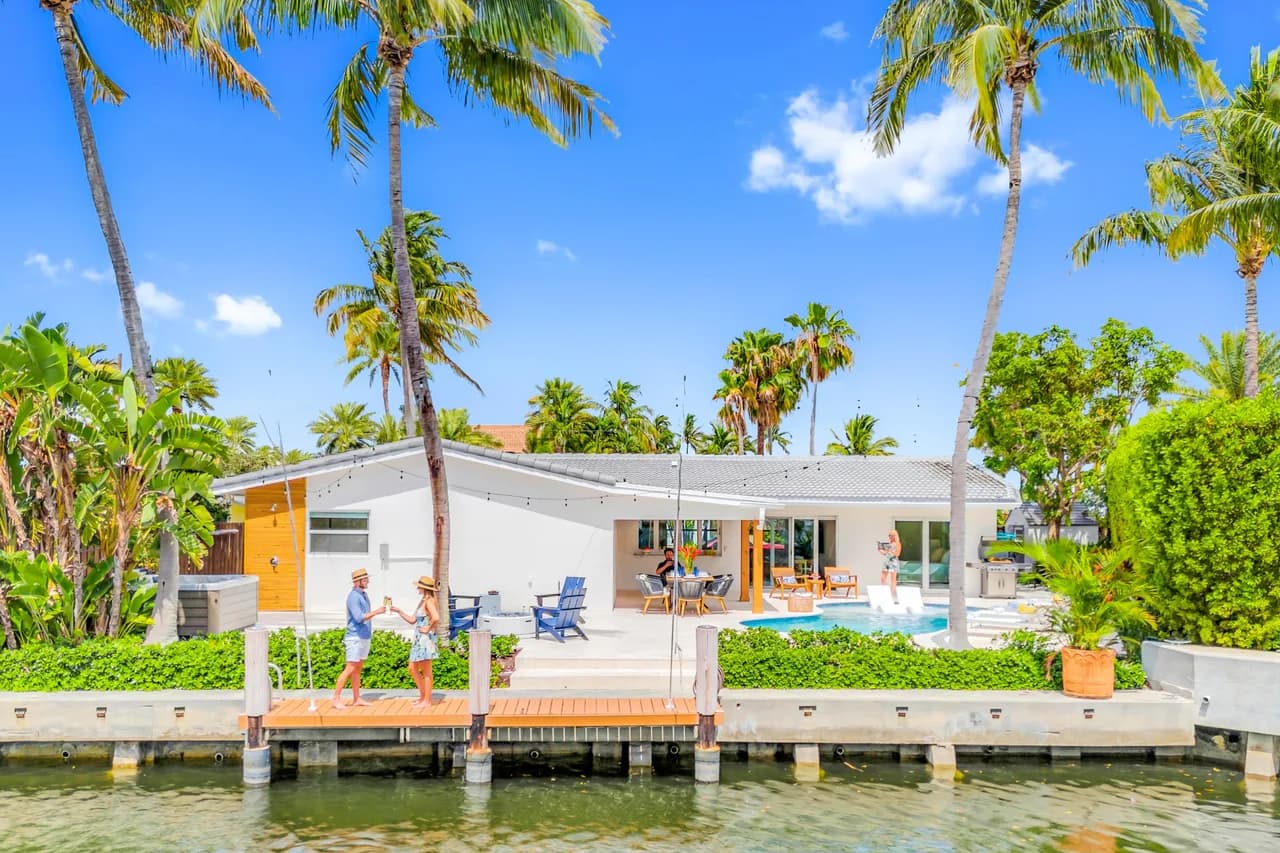 Waterfront Residence with Heated Pool in Fort Lauderdale photo 3
