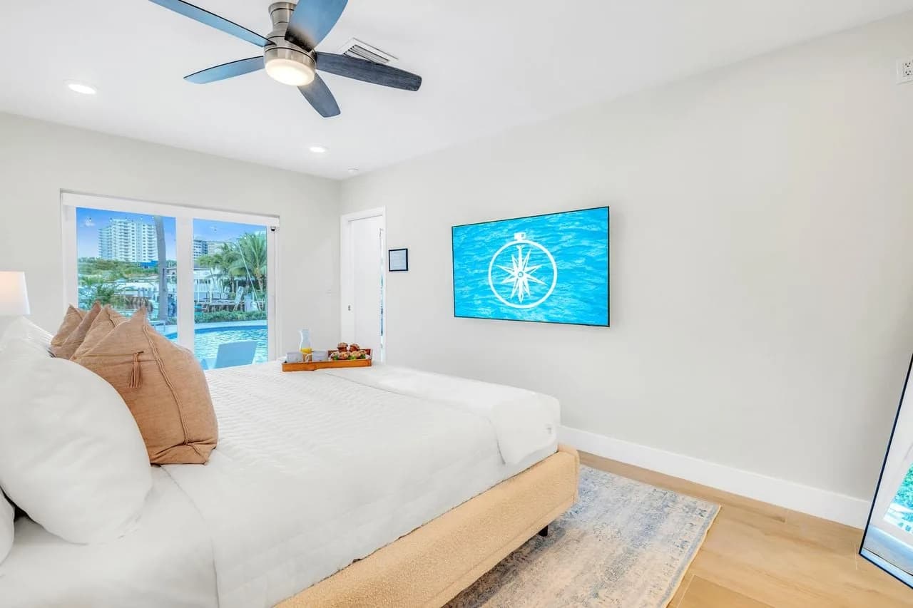Waterfront Residence with Heated Pool in Fort Lauderdale photo 5