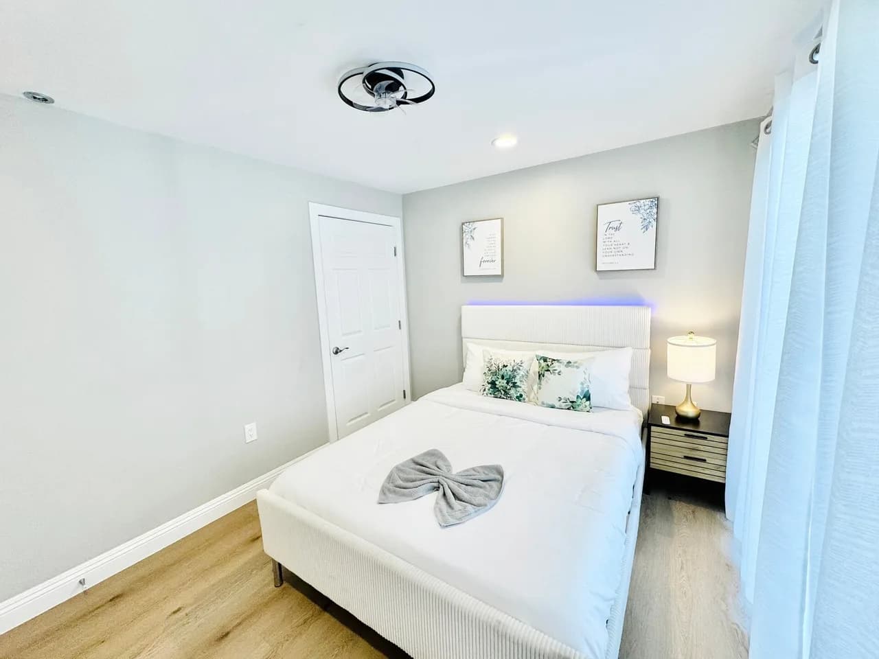 Rogers Rd 3BR 2BA | Near Downtown San Diego photo 5