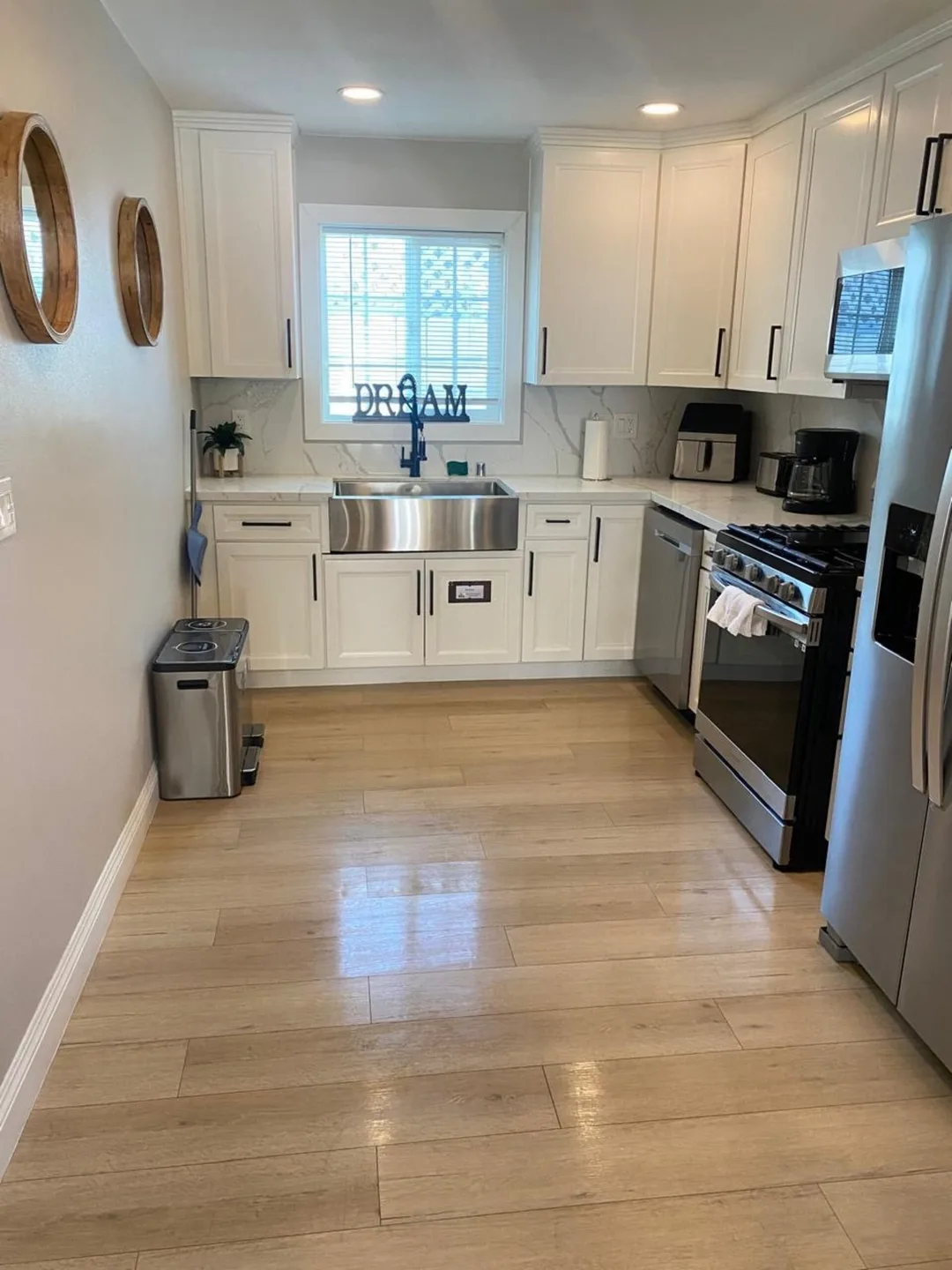 Modern Four Bedroom Home in Paradise Hills, San Diego, Foto 4