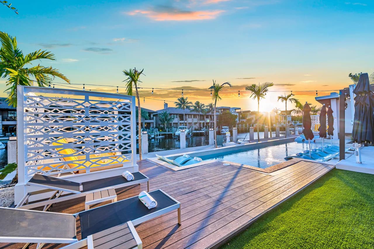 Waterfront Seven Bedroom Villa in Soroka Shores, foto 4
