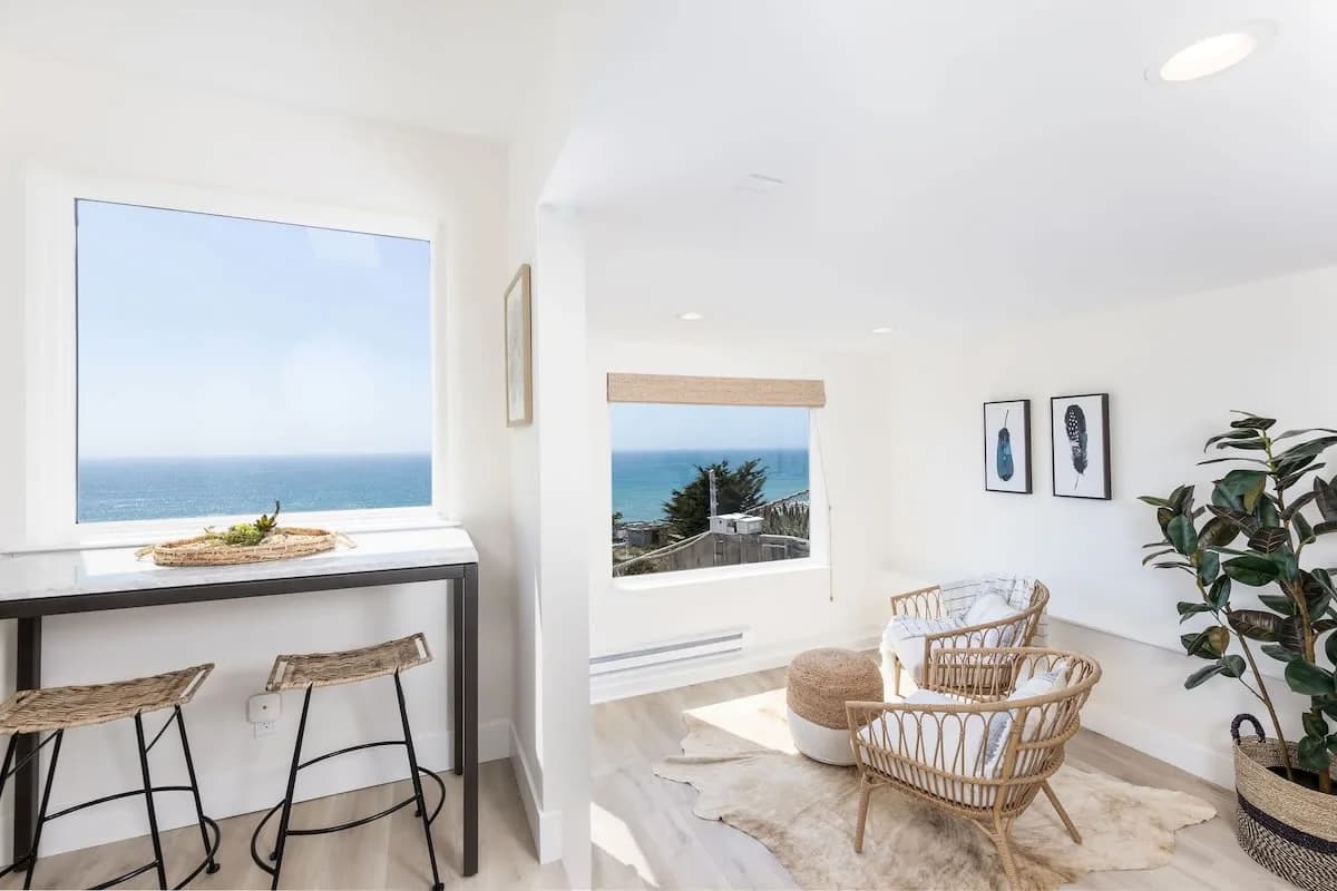 Oceanfront Coastal Home in Moss Beach, California, Foto 2