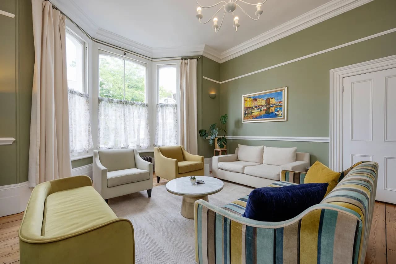 Charming Four Bedroom Retreat in London, Foto 3