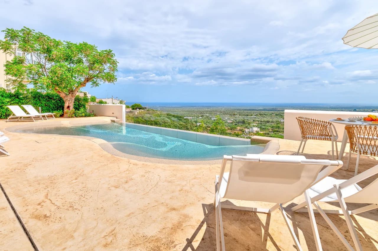 Villa de Tres Habitaciones con Vista Costera en Puglia, foto 4