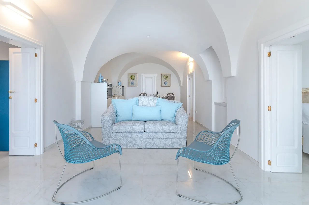 Villa de Tres Habitaciones con Vista Costera en Puglia, foto 5