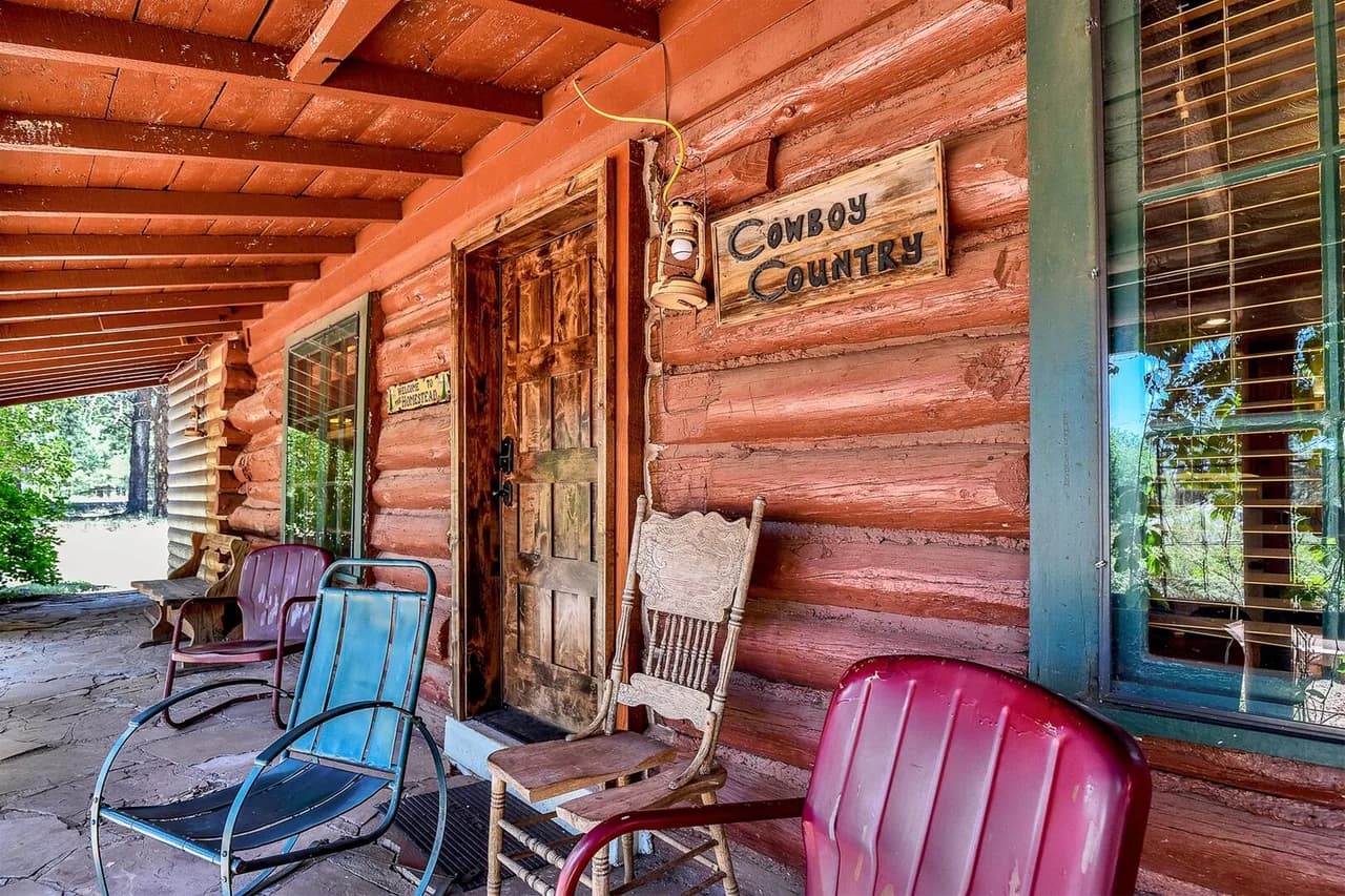 Retiro en Spring Valley | 5 Cabañas Históricas | Capacidad para 24 | Cerca del Gran Cañón y Flagstaff, foto 5