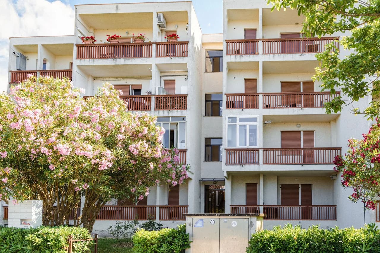 Balcony Two Bedroom Apartment in Porto Recanati, Foto 4