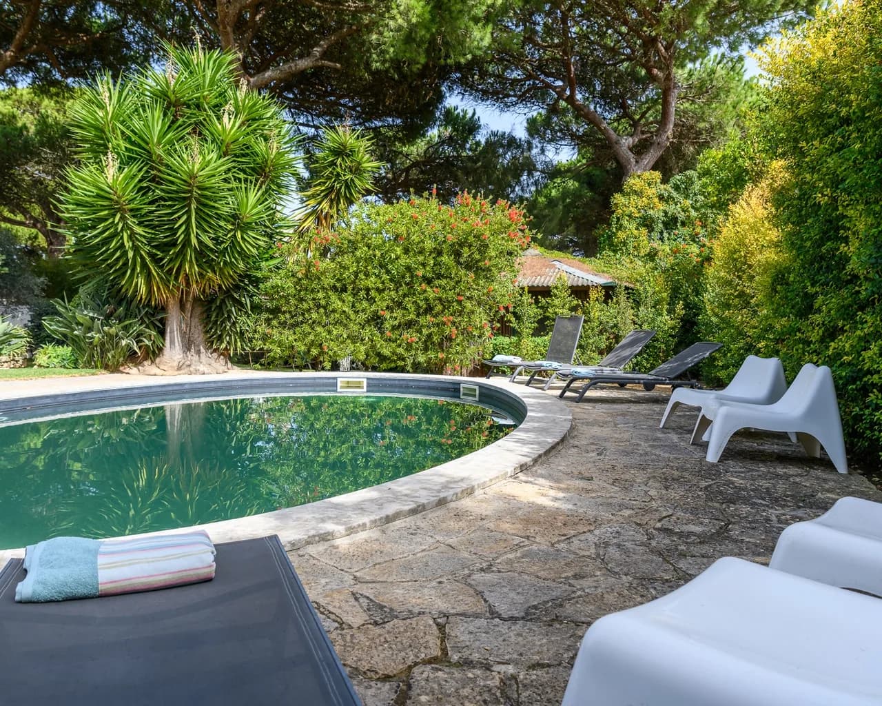 Spacious Seven-Bedroom Villa in Cascais, Foto 3