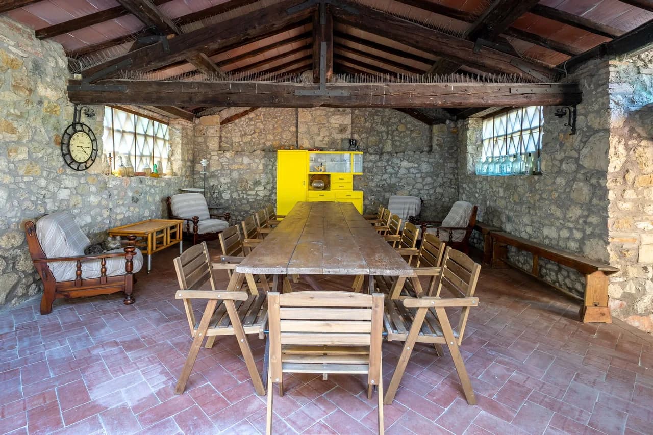 Private Pool Villa in Lornano, Tuscany photo 3