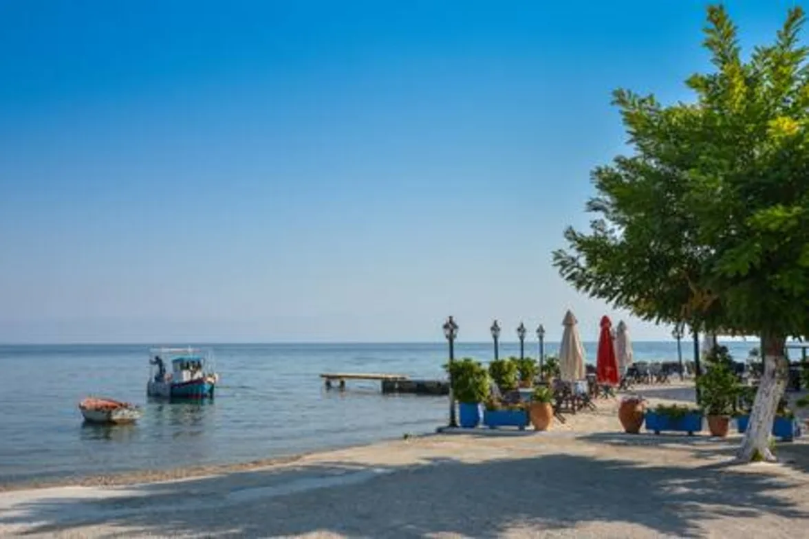 Beachfront Terrace Pool House in Agios Dimitrios, Foto 4
