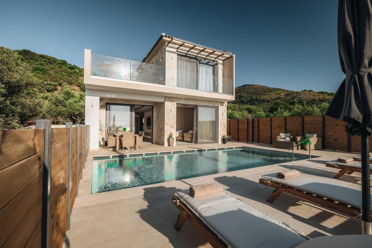 Private Pool Two Bedroom Villa in Zakynthos, photo 2