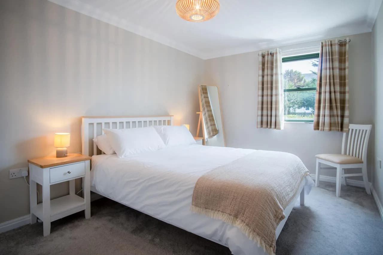 Bay View Three Bedroom Villa in Broad Haven, photo 5