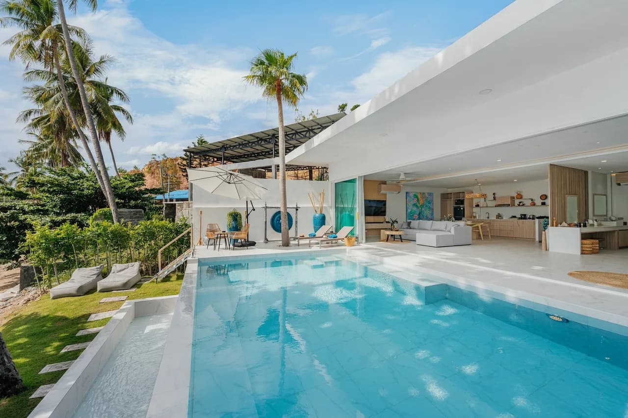 Beachfront Pool Villa in Baan Bang Rak, foto 3