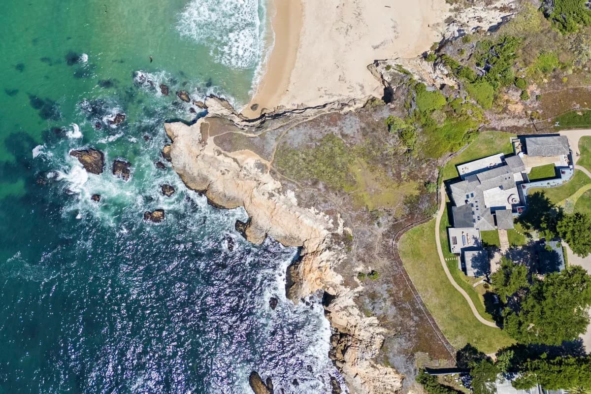 Oceanfront Point Estate in Montara California, Foto 3