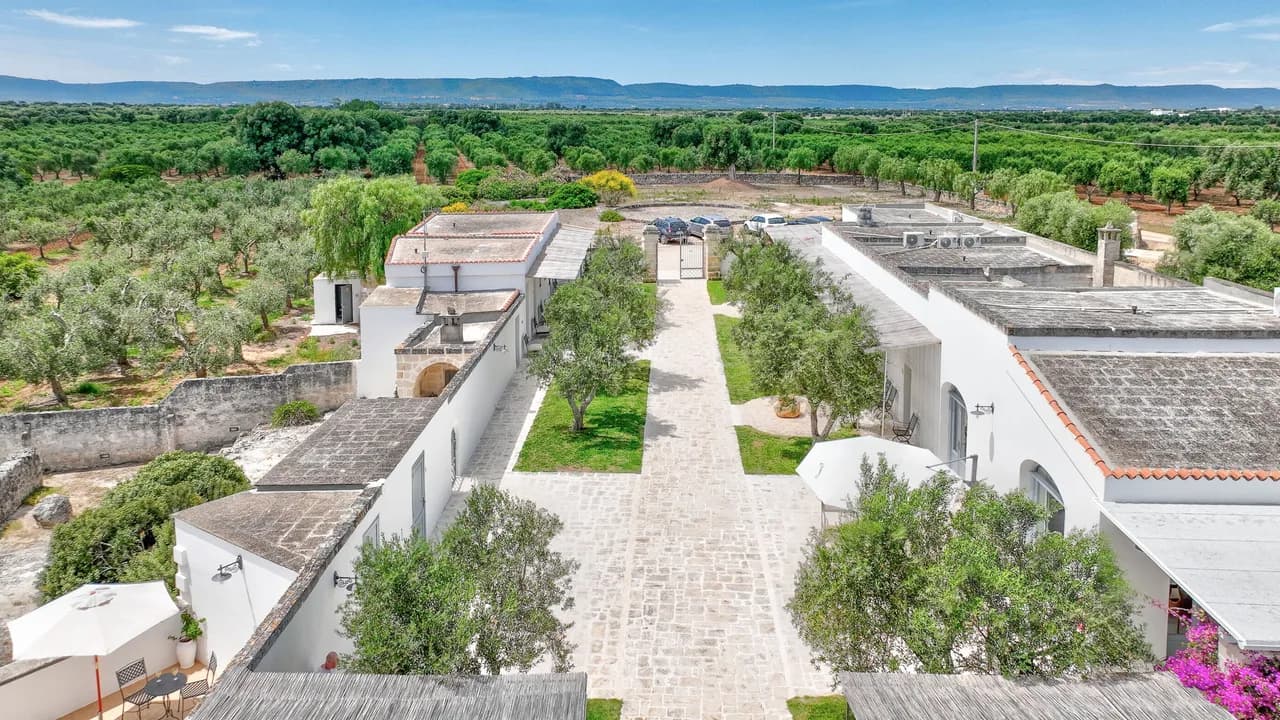 Masseria Histórica con Jardines Tranquilos en Puglia, foto 3