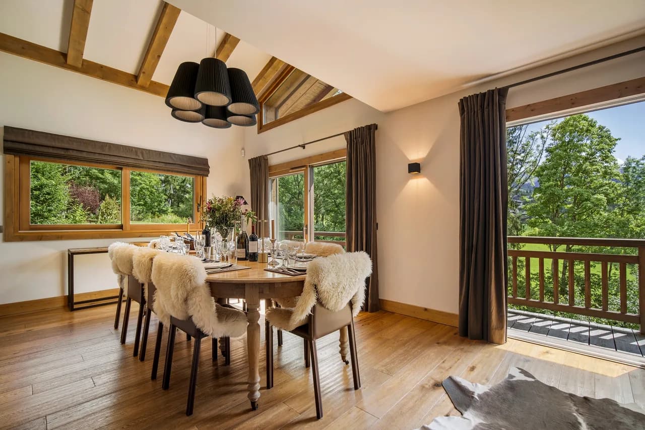 Chalet with Hammam and Cinema in Megève photo 3