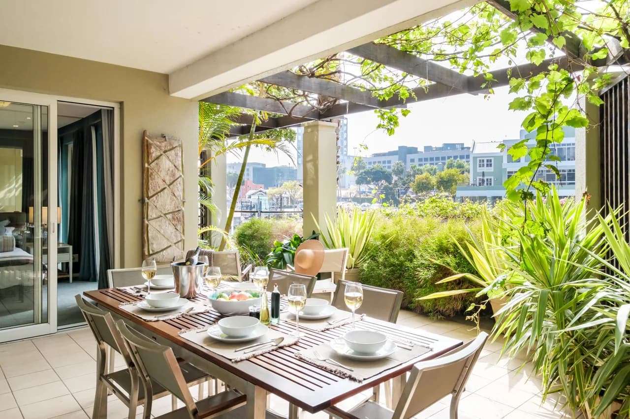 Waterfront Two Bedroom Apartment in Cape Town, Foto 2