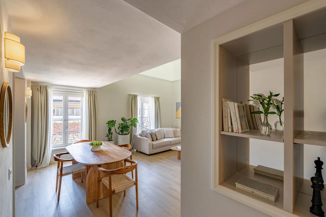 Elegant One Bedroom Apartment in Quartiere 1, Foto 4