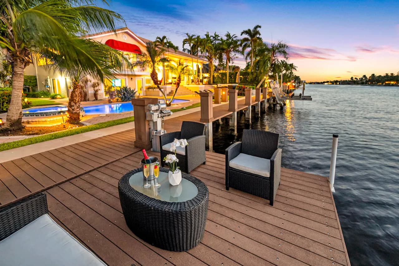 Waterfront Heated Pool Villa in Lauderdale-by-the-Sea, Foto 4