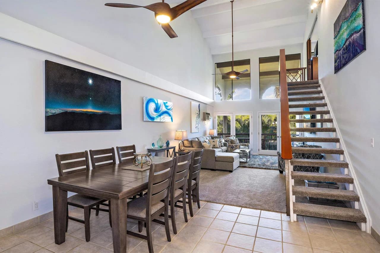 Maui Hill 70 - Spacious 3BR/3BA for 8, 2 King Suites, 3 Lanais, Pool, Near Beach