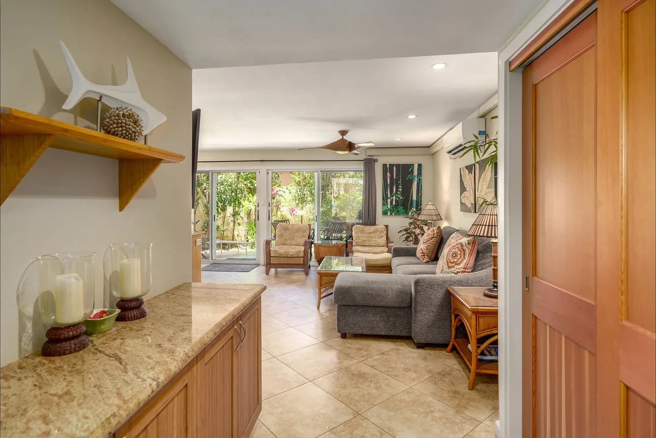 Ground Floor Beachfront Villa in Maui photo 3