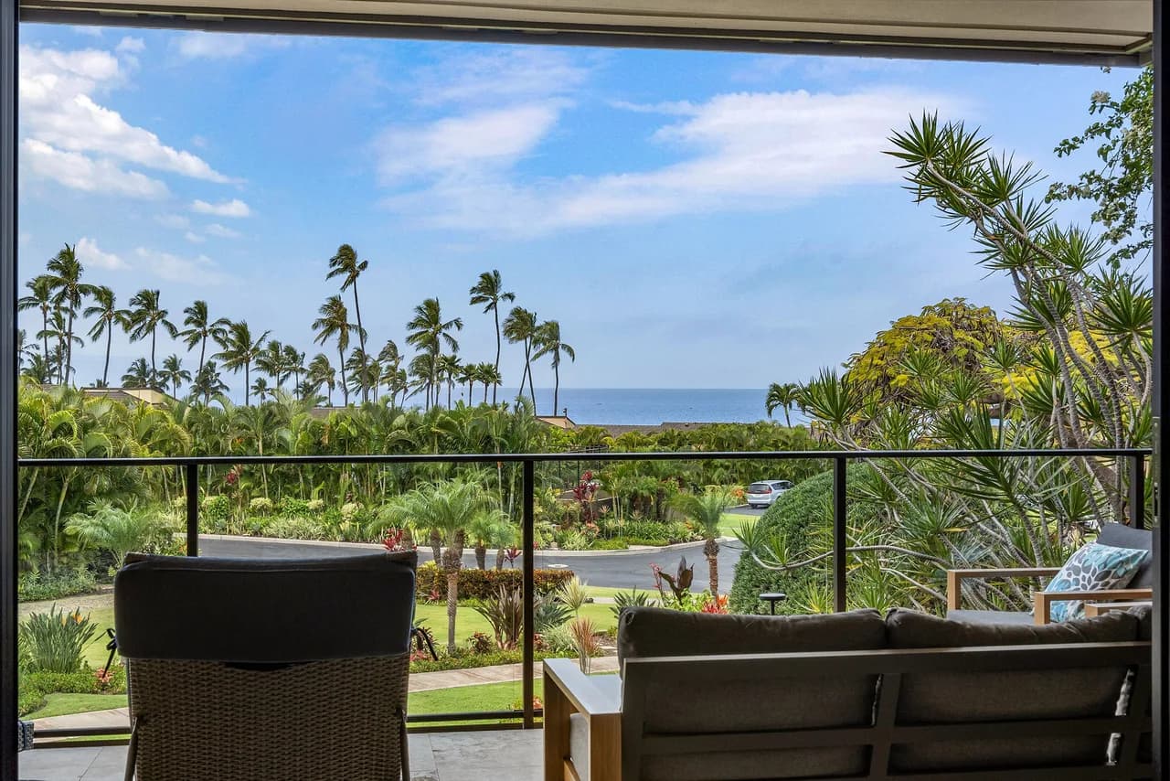 Contemporary Oceanfront Villa in Wailea photo 2