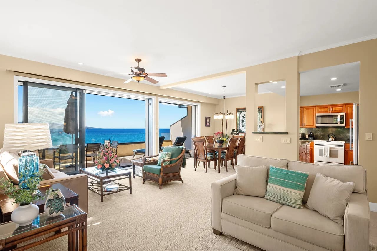 Oceanview Corner Villa in Maui photo 2