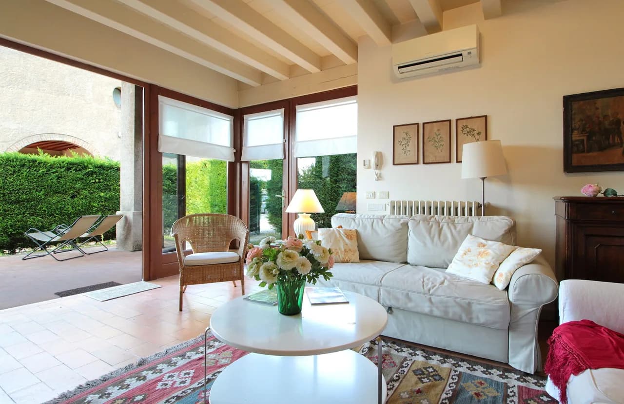 Private Pool Four Bedroom Villa in Colognola ai Colli, photo 4