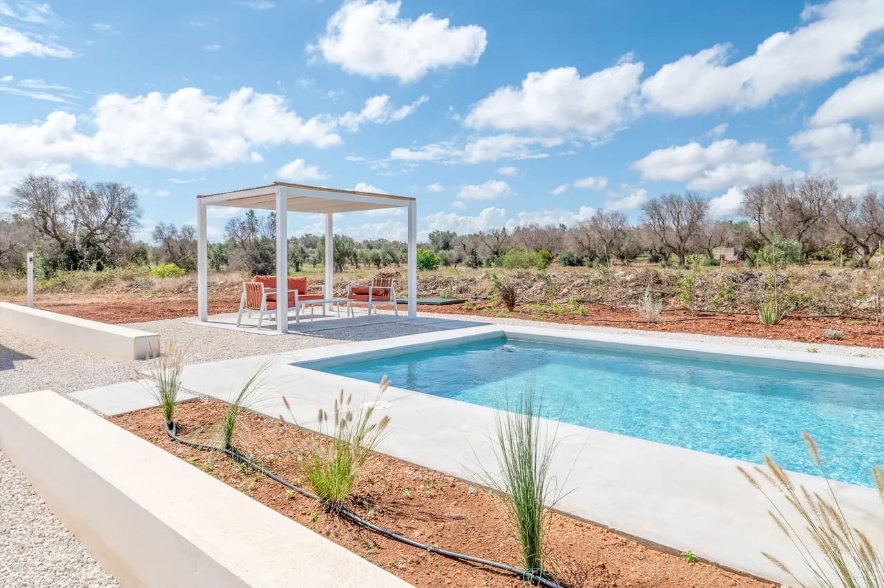 Charming Three Bedroom Villa with Terrace in Puglia photo 2