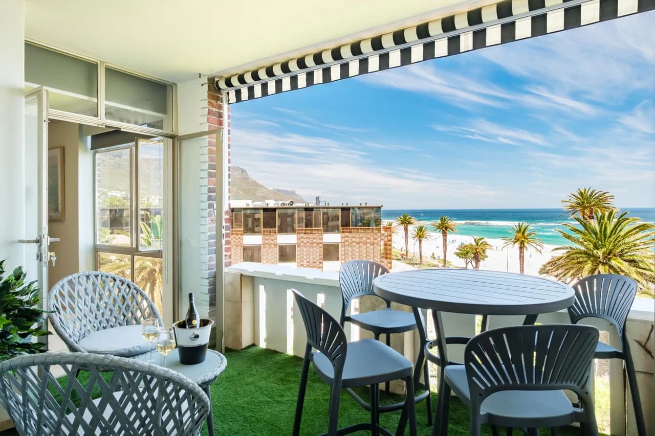 Camps Bay Seaside Beach View Apartment Palm Bay photo 4