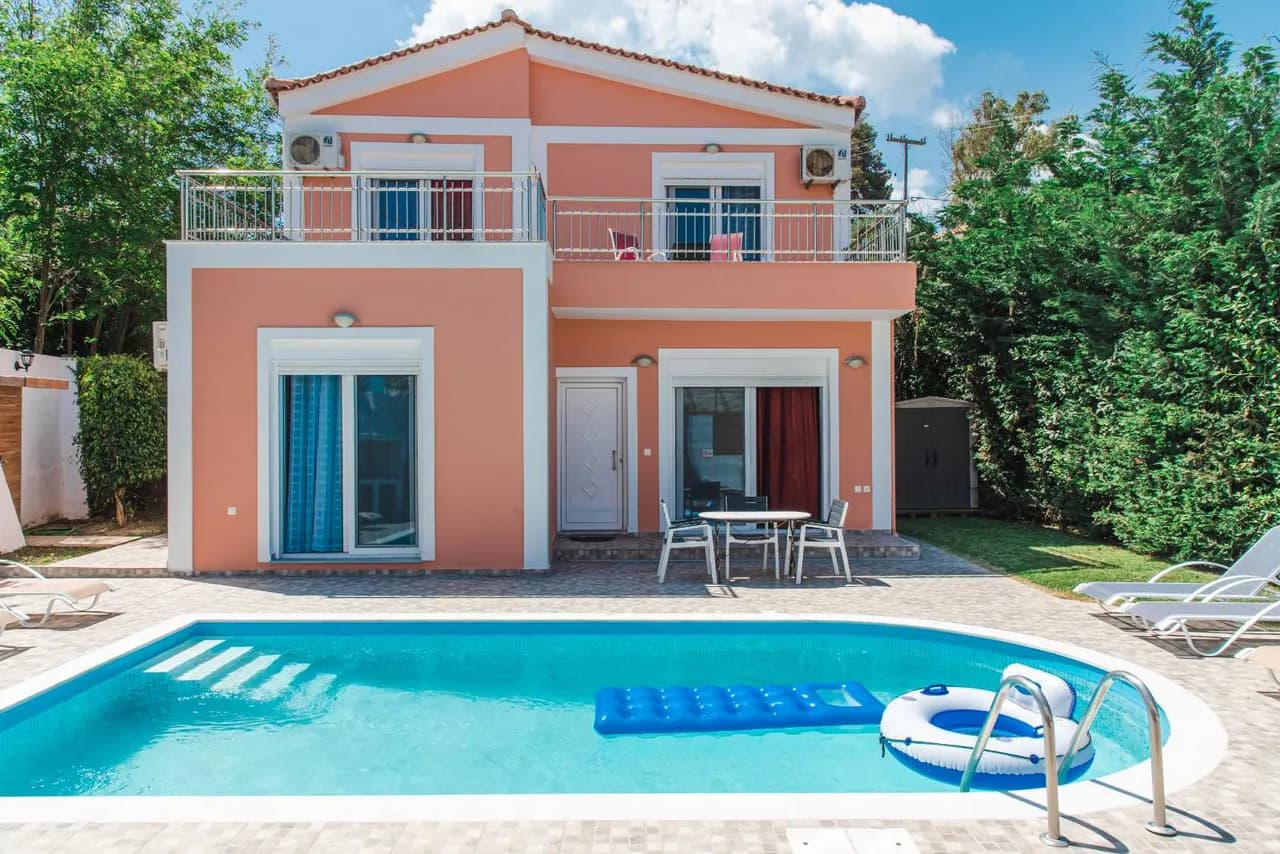 Beachside Three Bedroom Villa in Laganas, foto 2