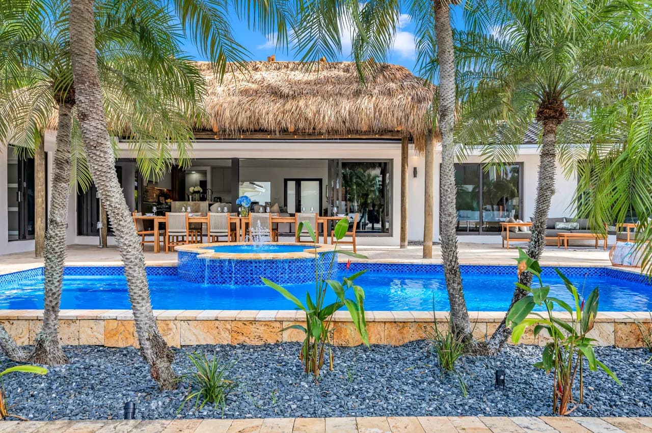 Waterfront Heated Pool Residence in Nurmi Isles, photo 5
