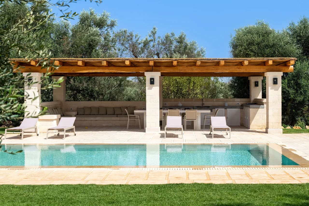 Charming Trullo with Garden in Puglia photo 4