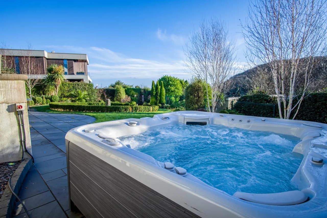 Jacuzzi Terrace Villa in Saundersfoot, Foto 3