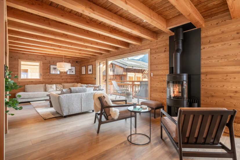 Alpine Jacuzzi Chalet in Morzine