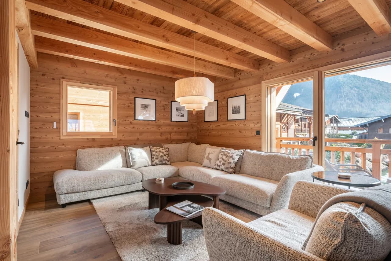 Alpine Jacuzzi Chalet in Morzine photo 4