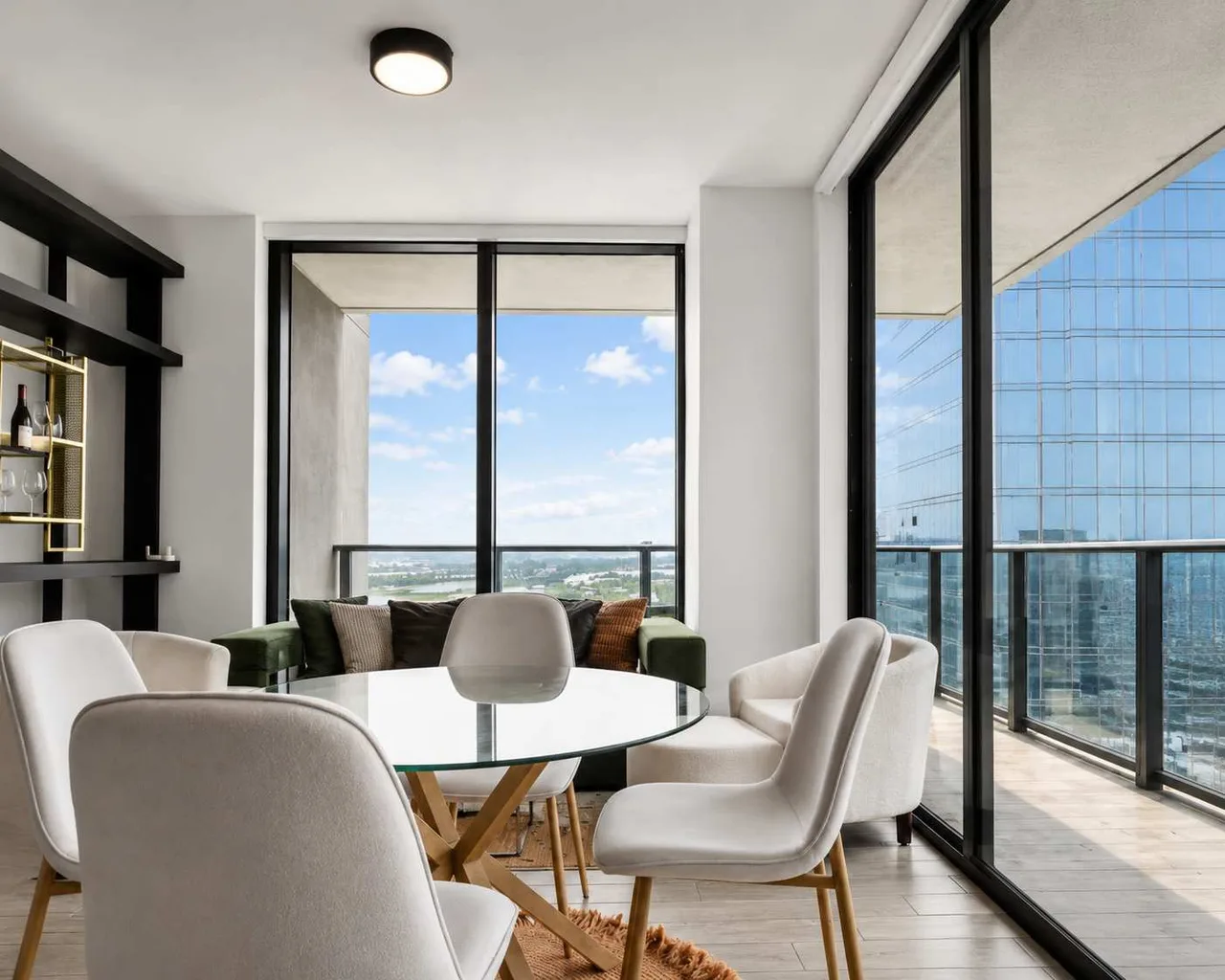 Downtown Miami Studio, 25th Flr+, Bay & Wheel View, Foto 3