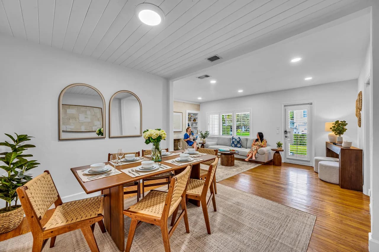 Heated Pool Villa in Nurmi Isles Florida