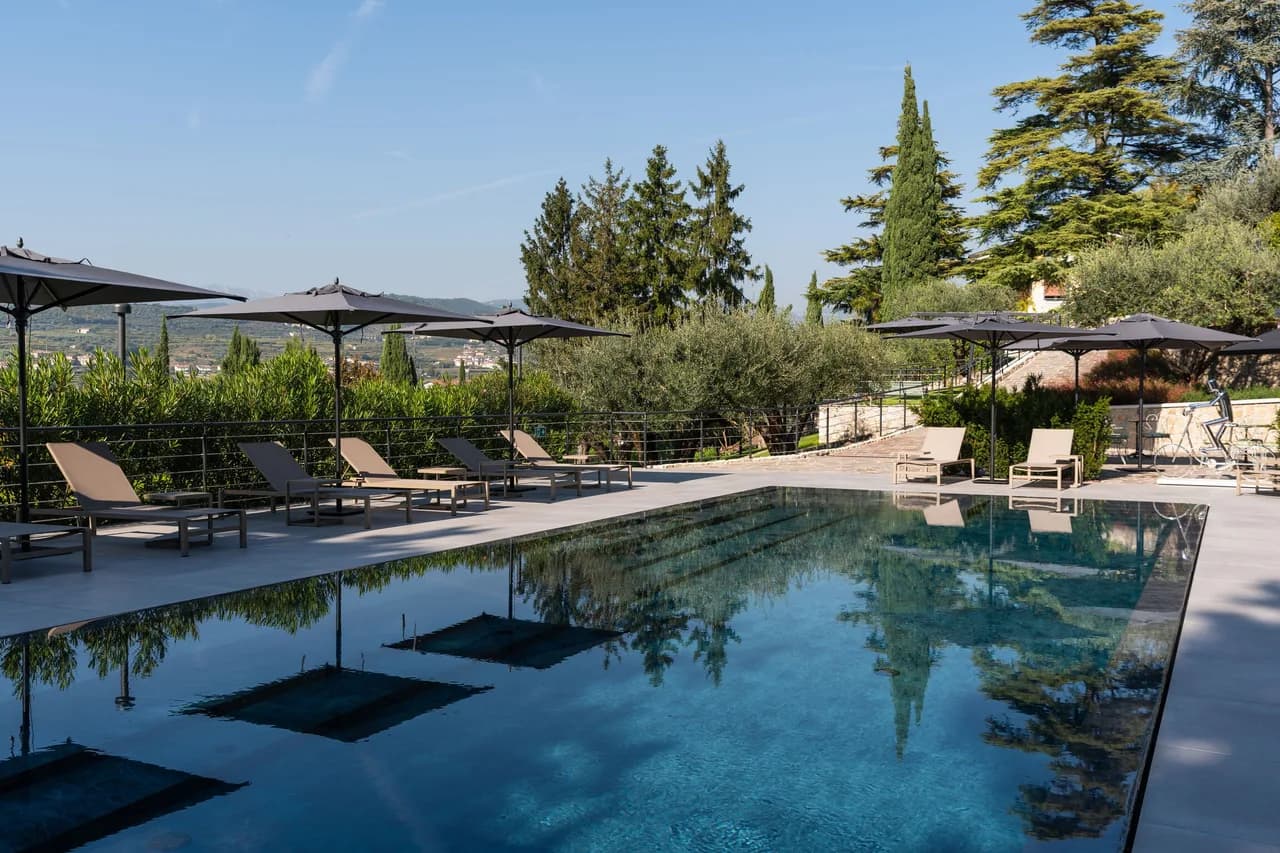 Elegant Four-Bedroom Villa in Veneto photo 3
