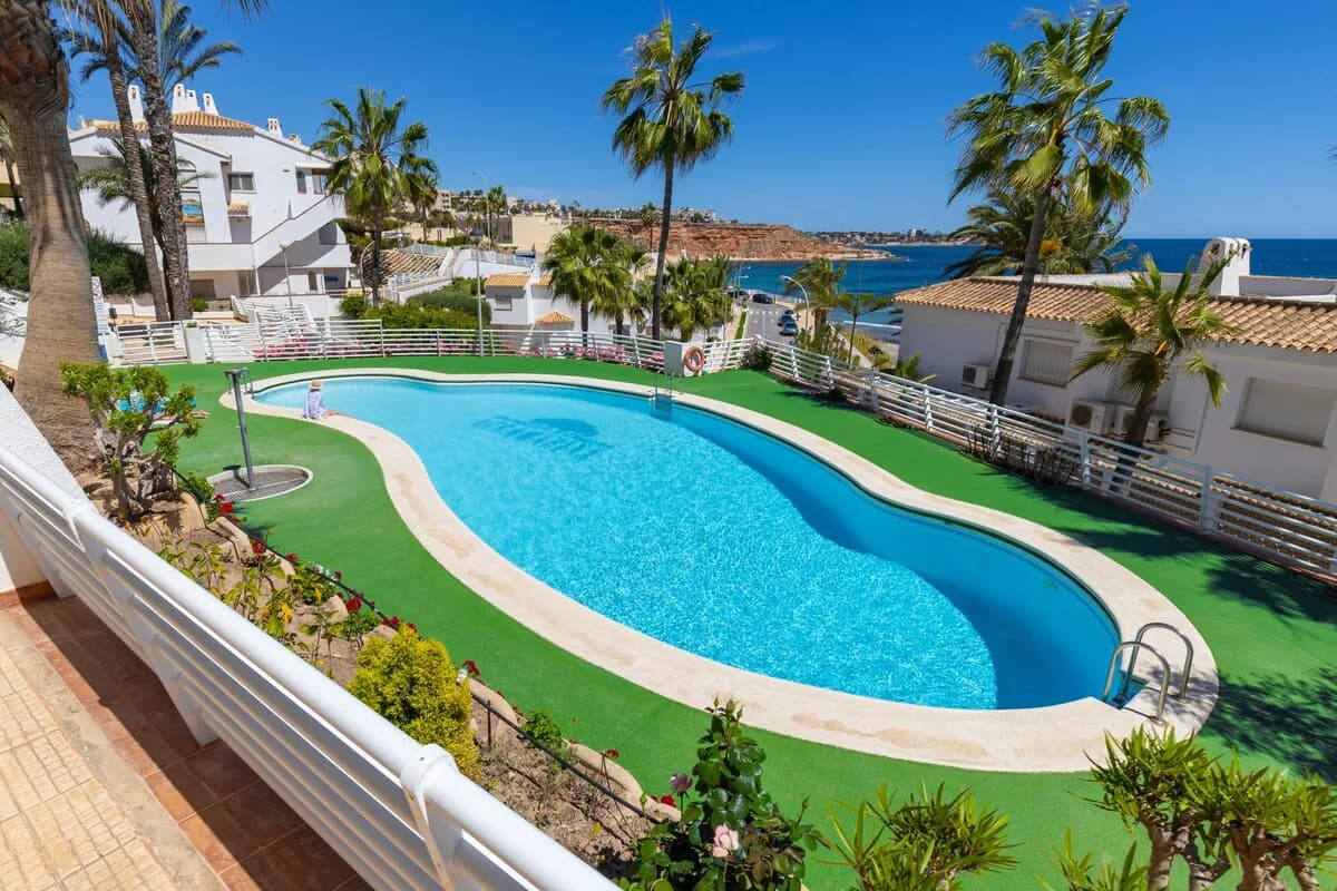 Terrace-Focused Four Bedroom Villa in Orihuela, Foto 5