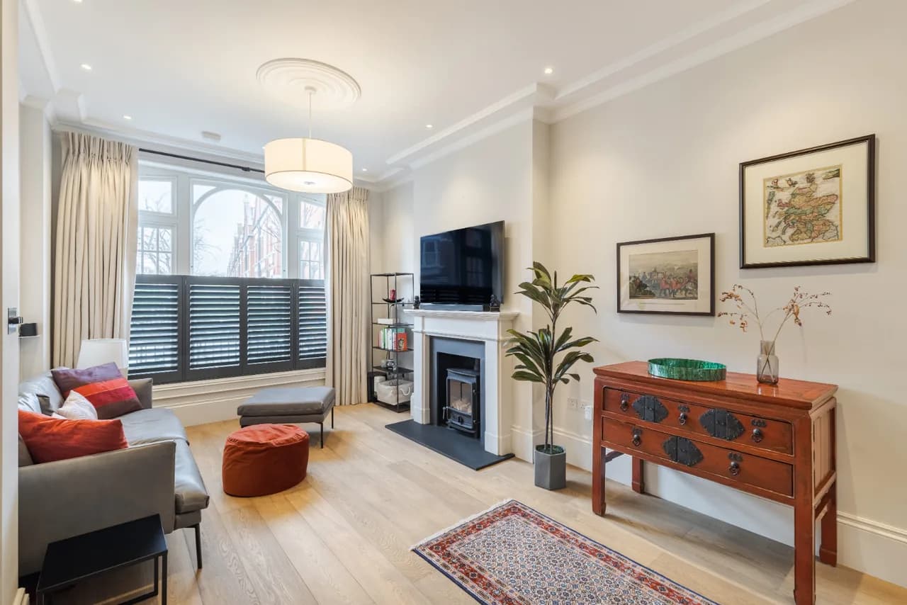 Elegant Four Bedroom Villa in London, Foto 2