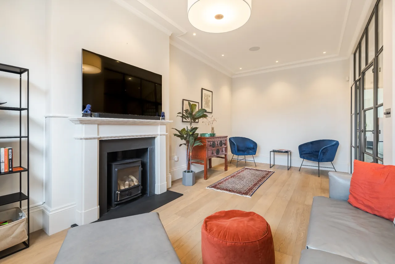 Elegant Four Bedroom Villa in London, Foto 4