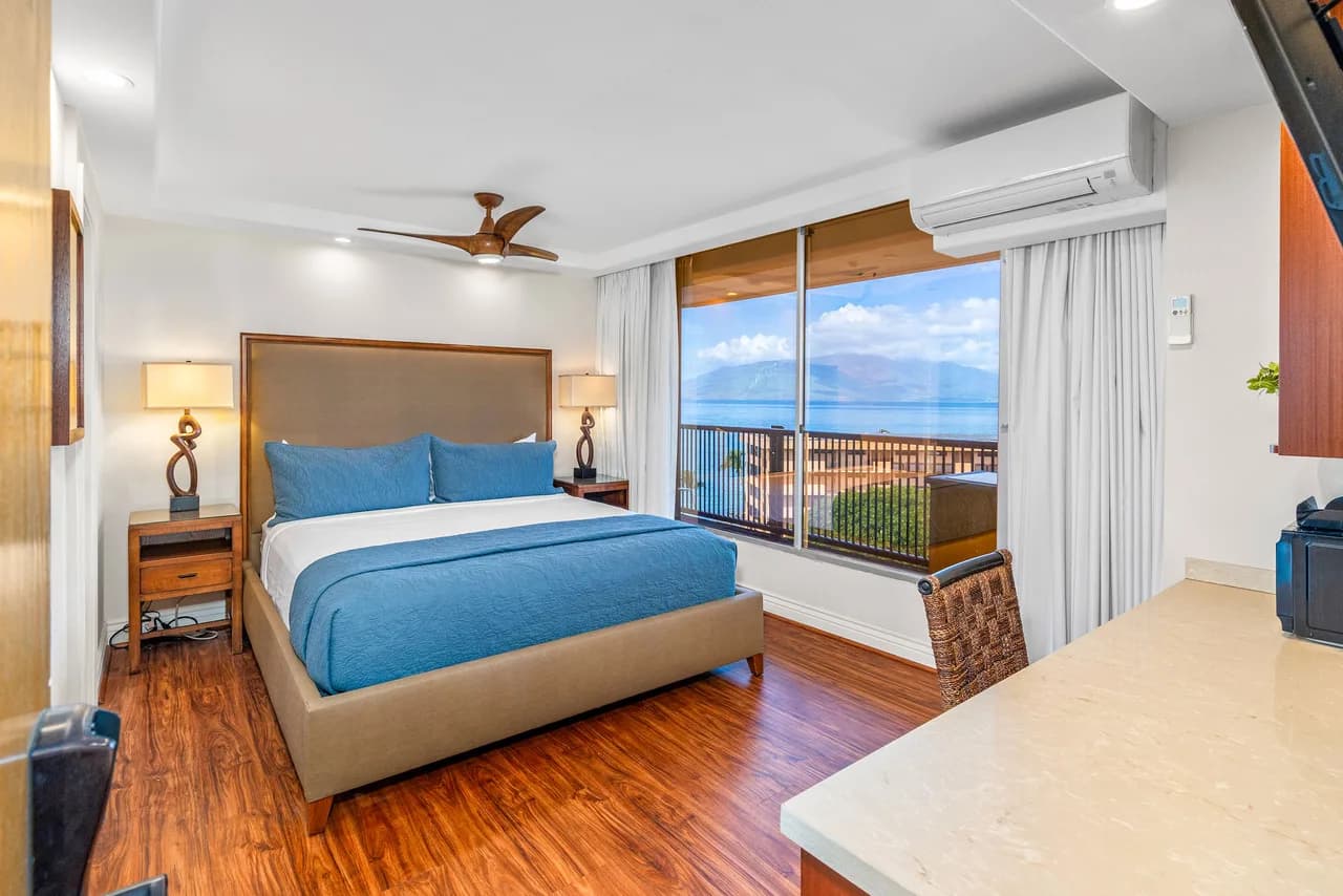 Mana Kai 811 - Direkt am Meer, oberste Etage, atemberaubende Renovierung, 2BR, Kings, Split-AC, Foto 4