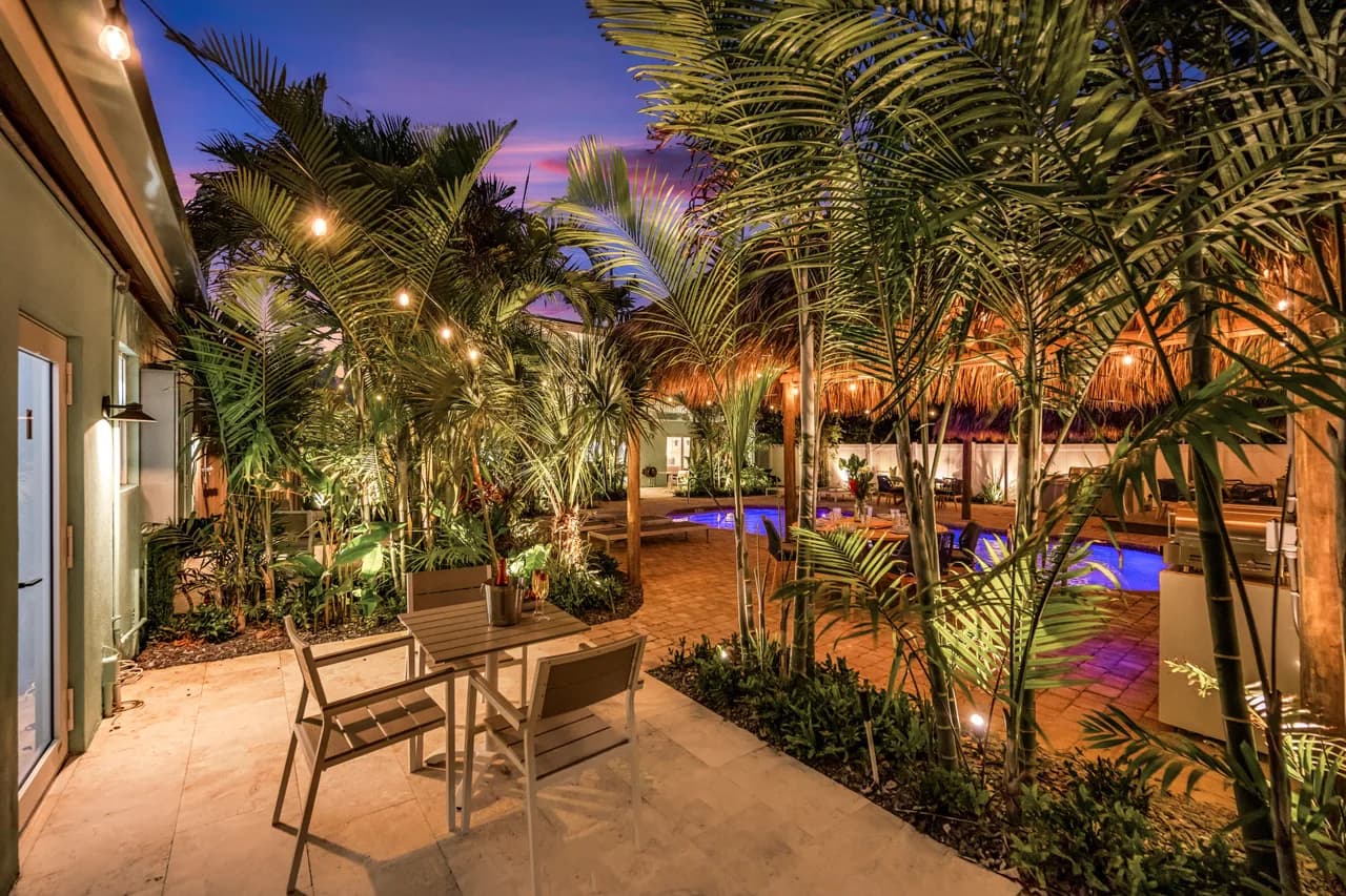 Secluded Retreat with Heated Pool in Lauderdale-by-the-Sea