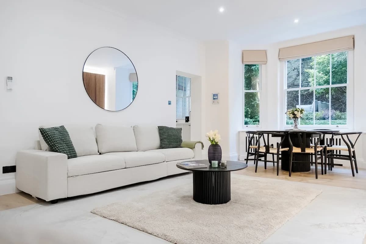 Modern Two Bedroom Apartment in South Kensington, London, Foto 5