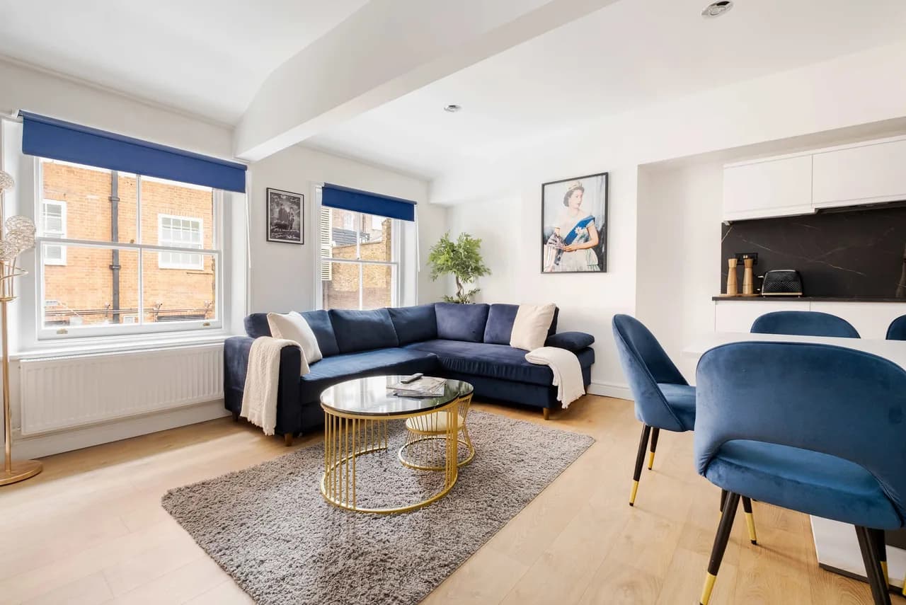 Charming Three Bedroom Apartment in London, Foto 4