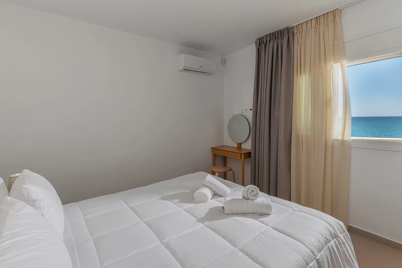 Sea Whisper - Seafront-Wohnung mit Whirlpool, von Estia, Foto 4