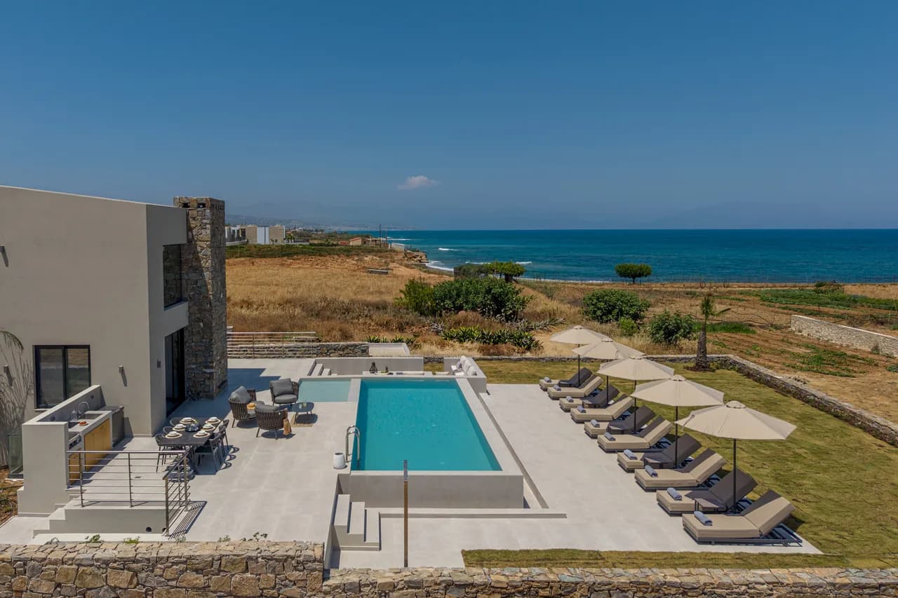 Thenad Villas - Villa Nadia con Piscina Climatizada, por Estia, foto 4